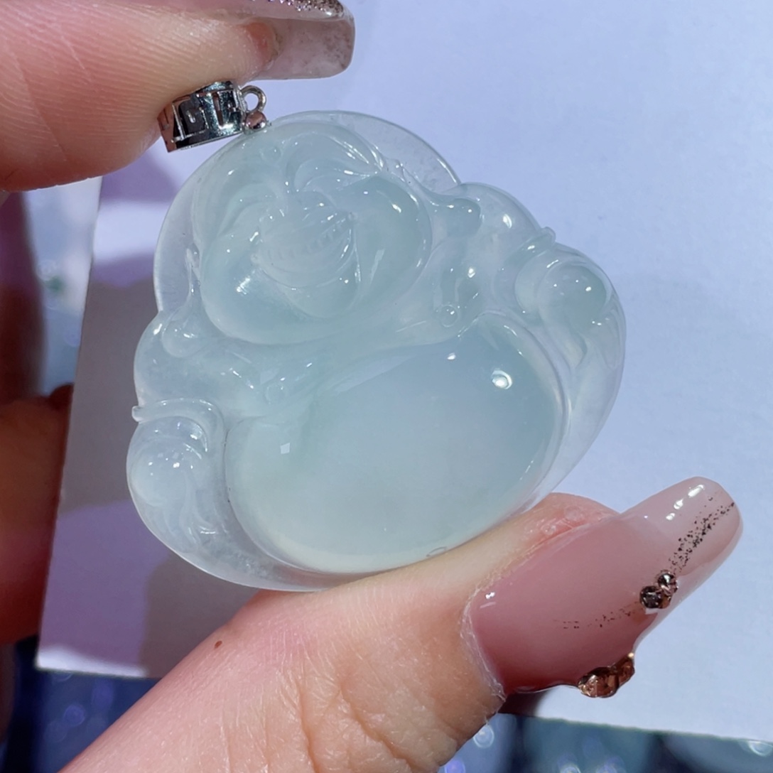 翡翠颈饰18K金镶嵌佛公