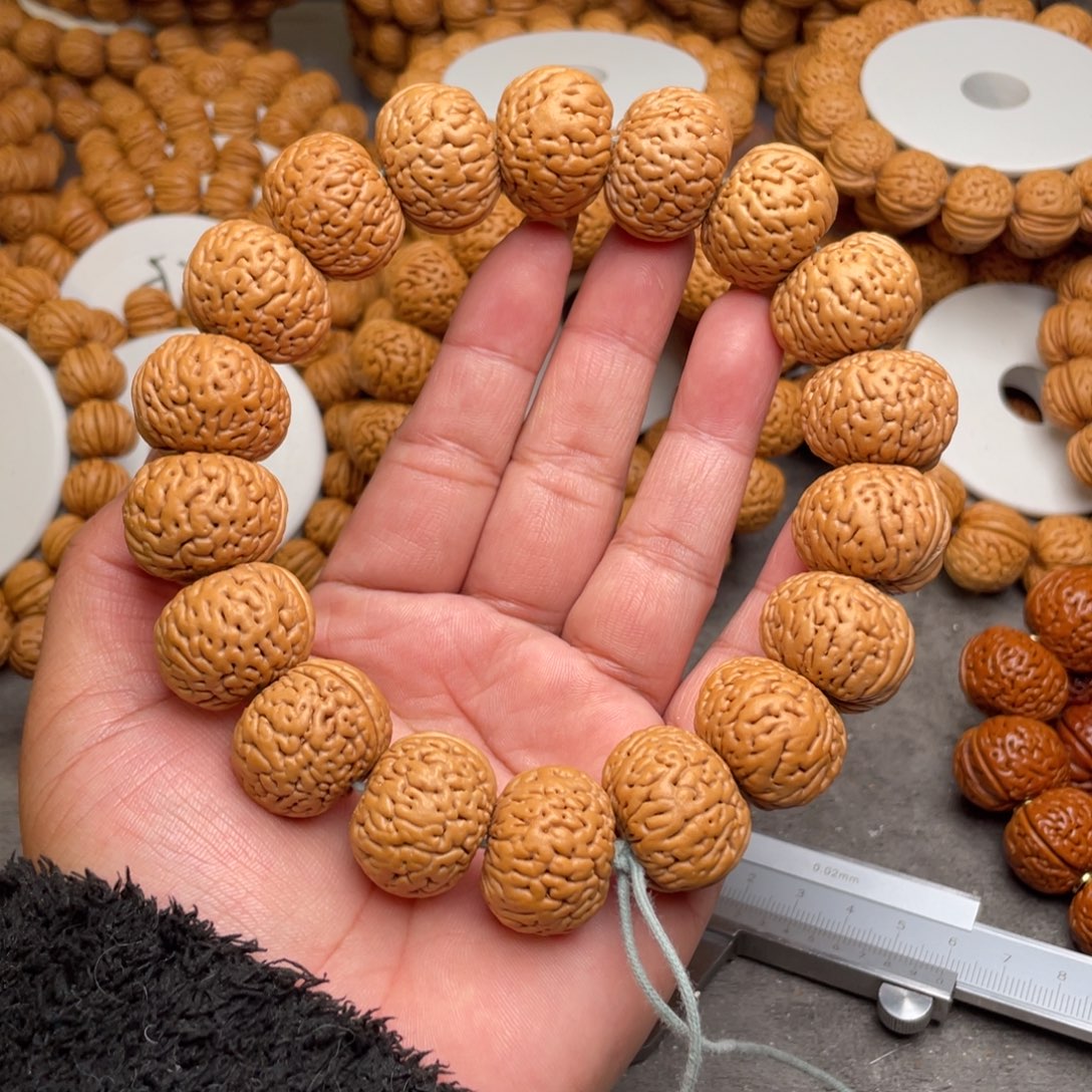 时***倾桃核手串桃核磨盘闪8