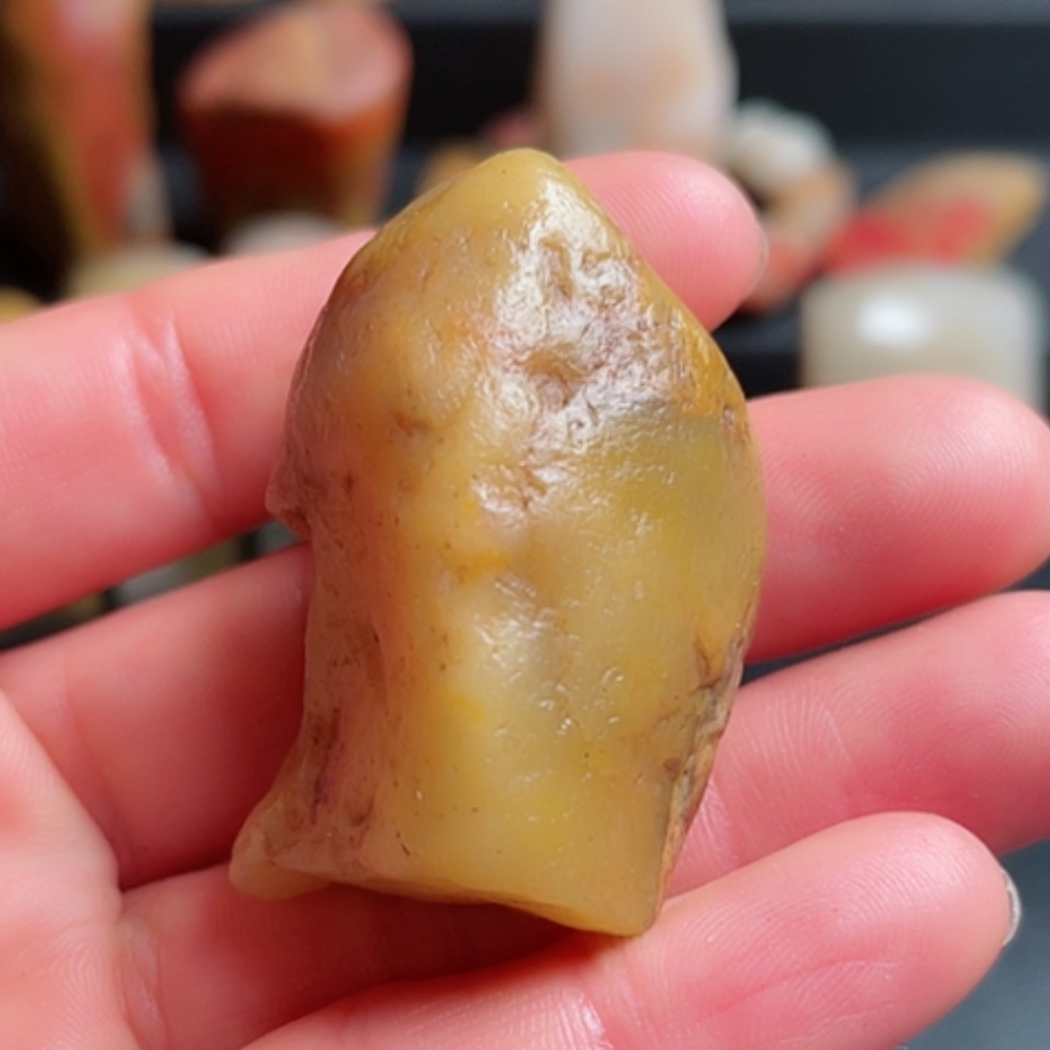 【闪购商品】昌化石三**尺昌化田黄石