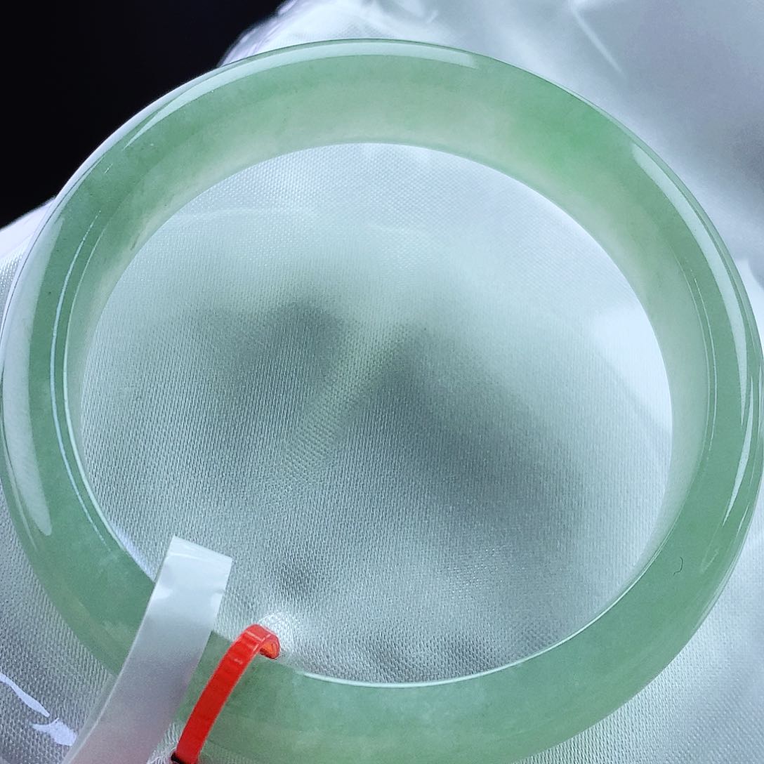 未镶嵌手镯翡翠52圈