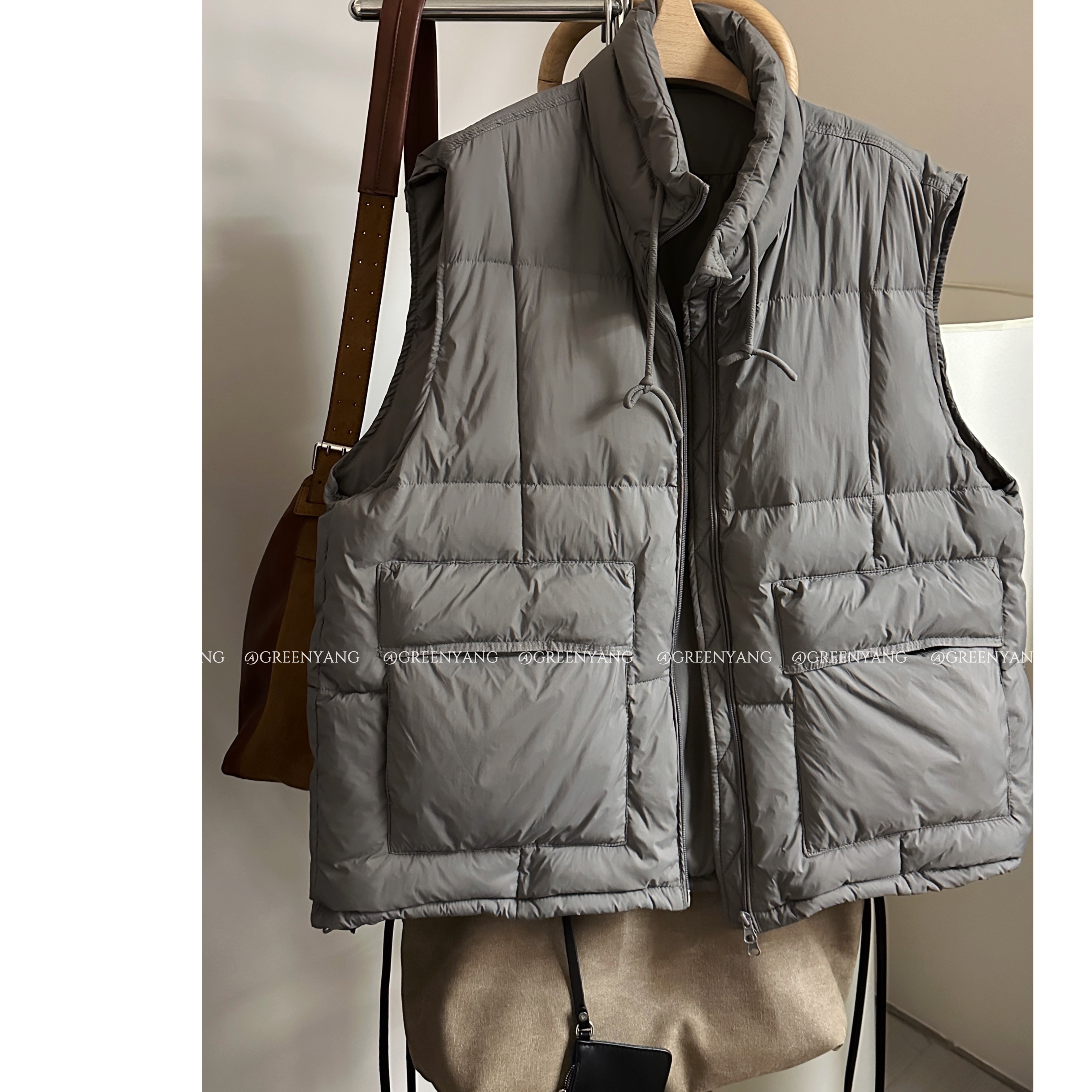 老羊家~【大口袋羽绒马甲】冬季新款保暖宽松显瘦设计感羽绒服女款