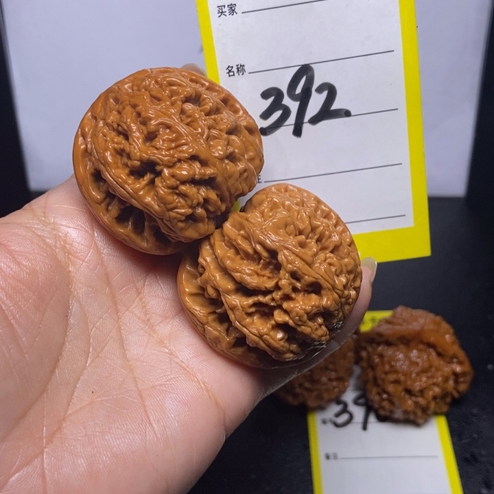 文玩核桃吊坠392/42粗筋