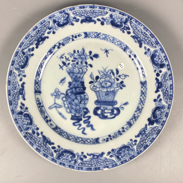 022052049 清早期 青花花卉盘/Z/云南省文物总店