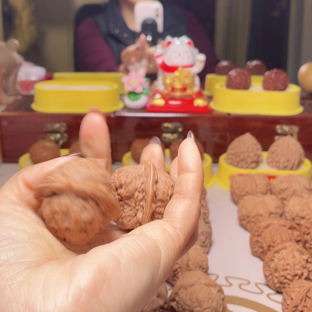 用***6吊坠文玩核桃金字塔