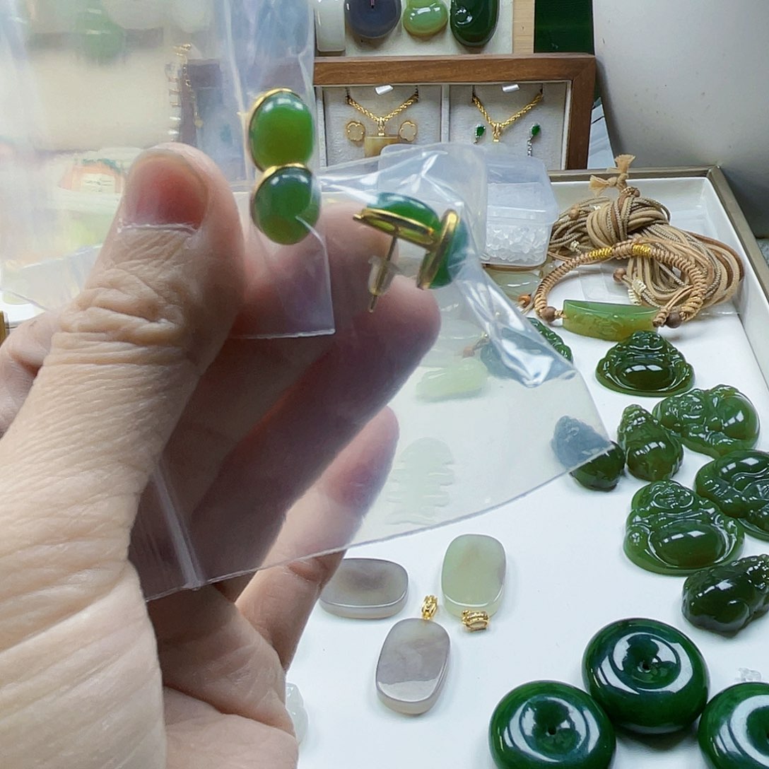 和田玉未镶嵌吊坠(不含链)发2对