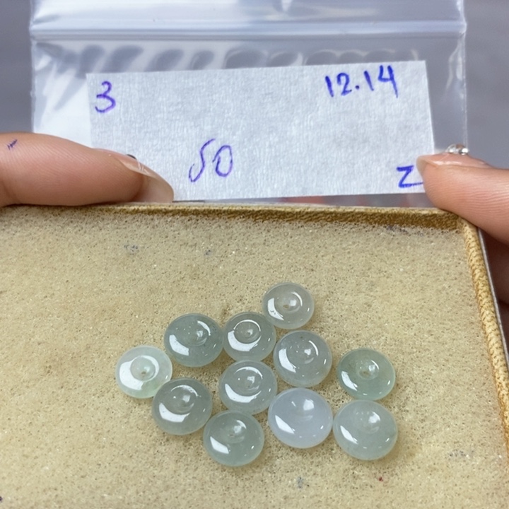 定制翡翠未镶嵌不退