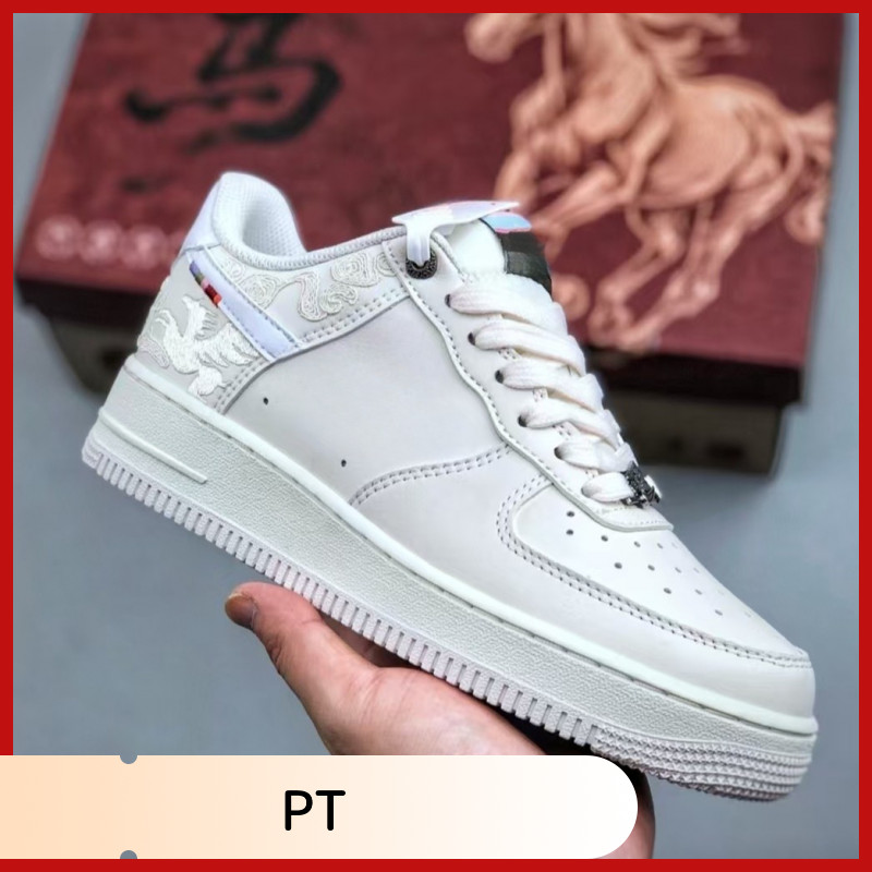 空一马年限定-纯源新颖时尚彰显个性板鞋-过新年穿新鞋一路长虹