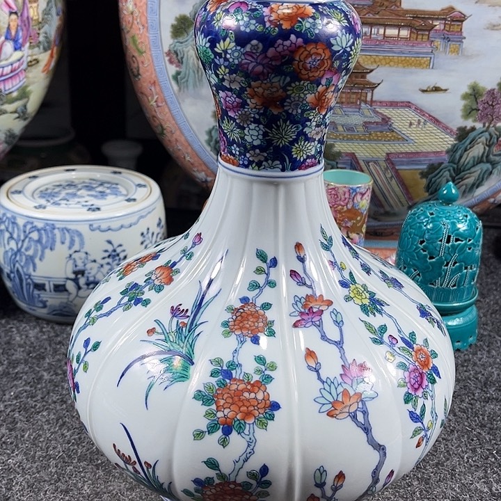 手工手绘陶瓷摆件工艺品陶瓷V**K