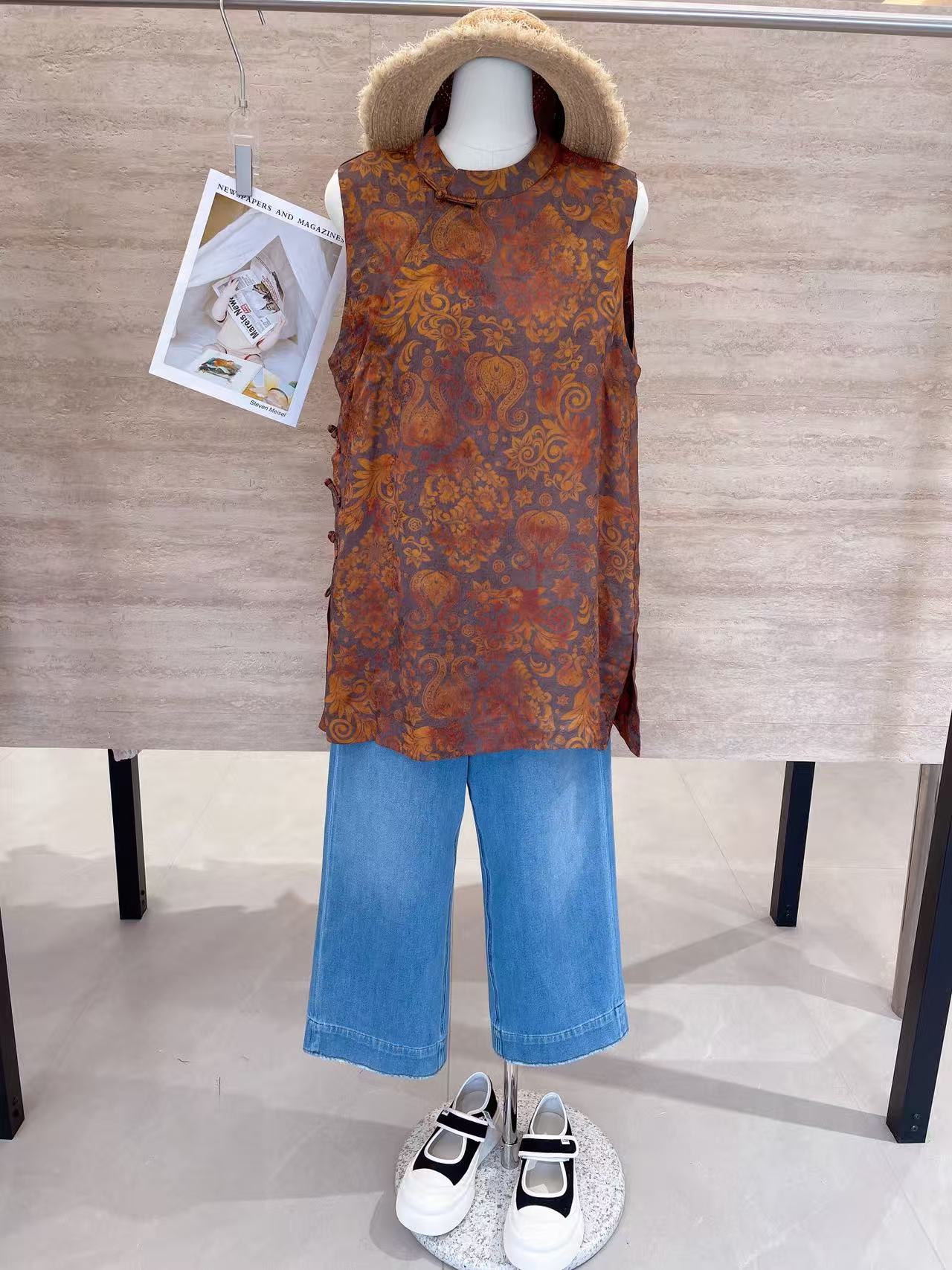 8647轩尚女装“前橙似锦盘扣提花上衣”