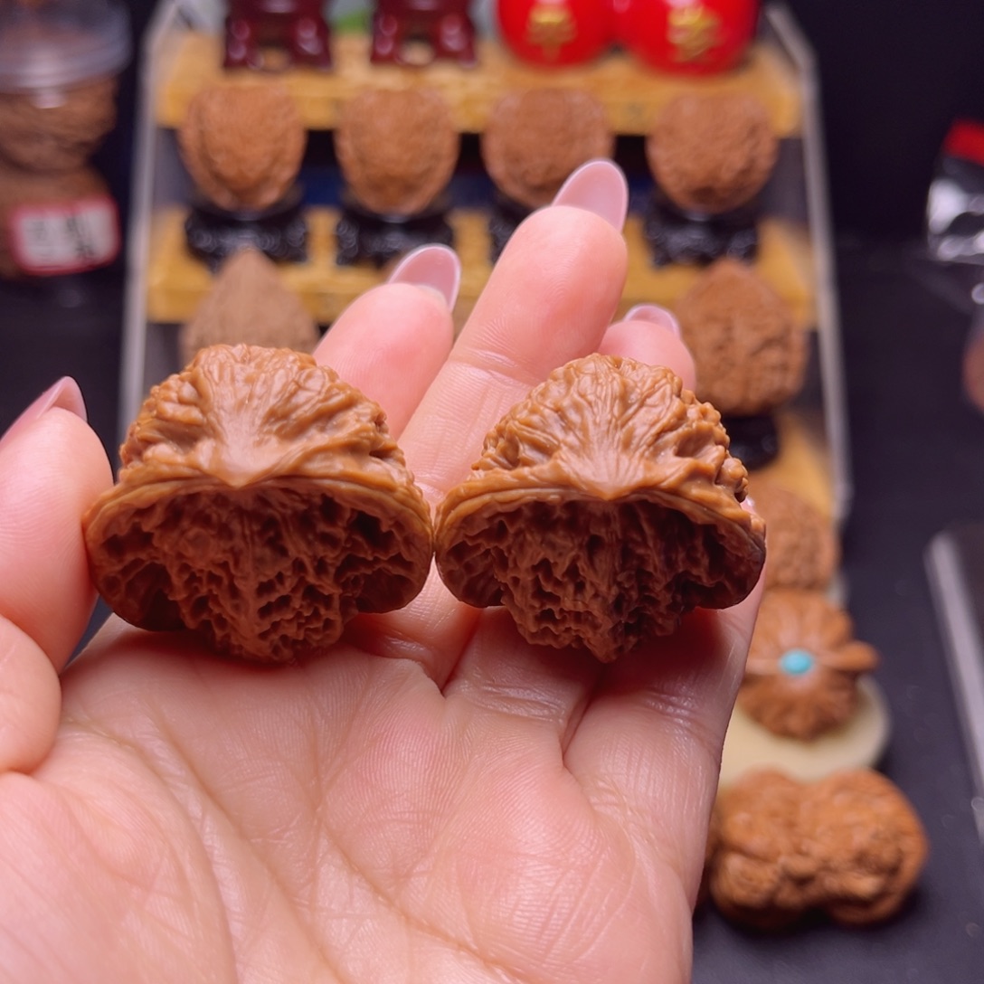 文玩核桃吊坠小众蛇头36尺