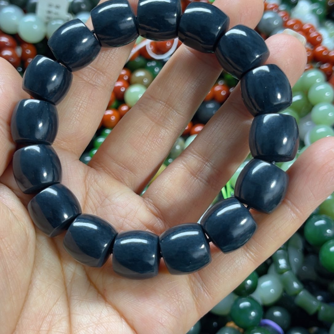 未镶嵌手链和田玉