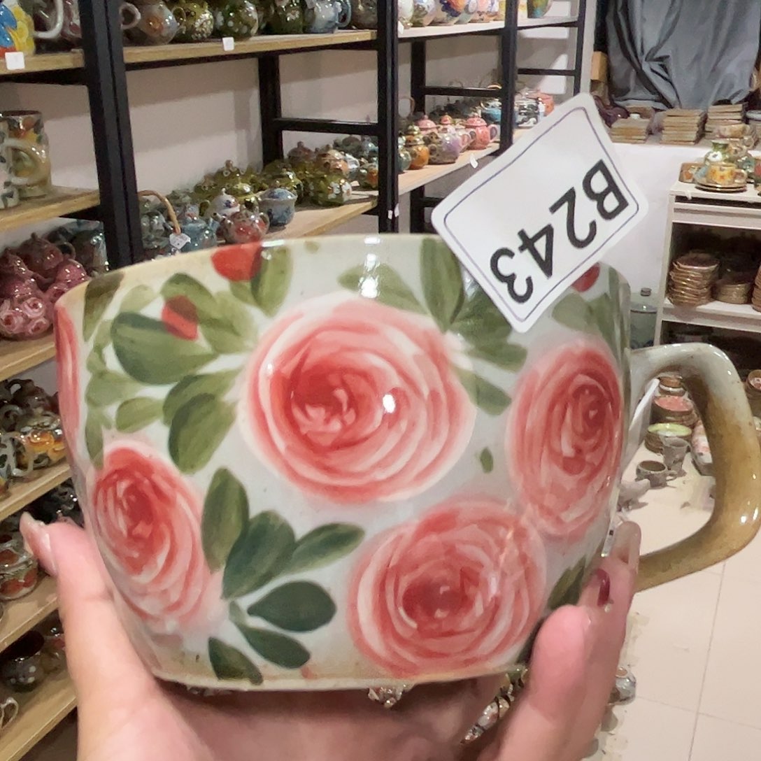 瓷片红红火火过大年