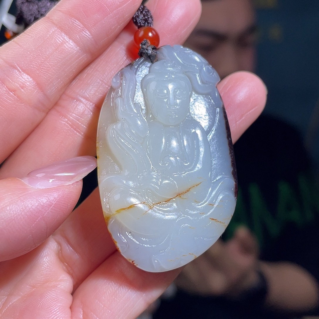 和田玉颈饰未镶嵌