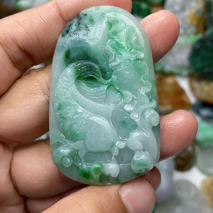 定制翡翠未镶嵌翡翠