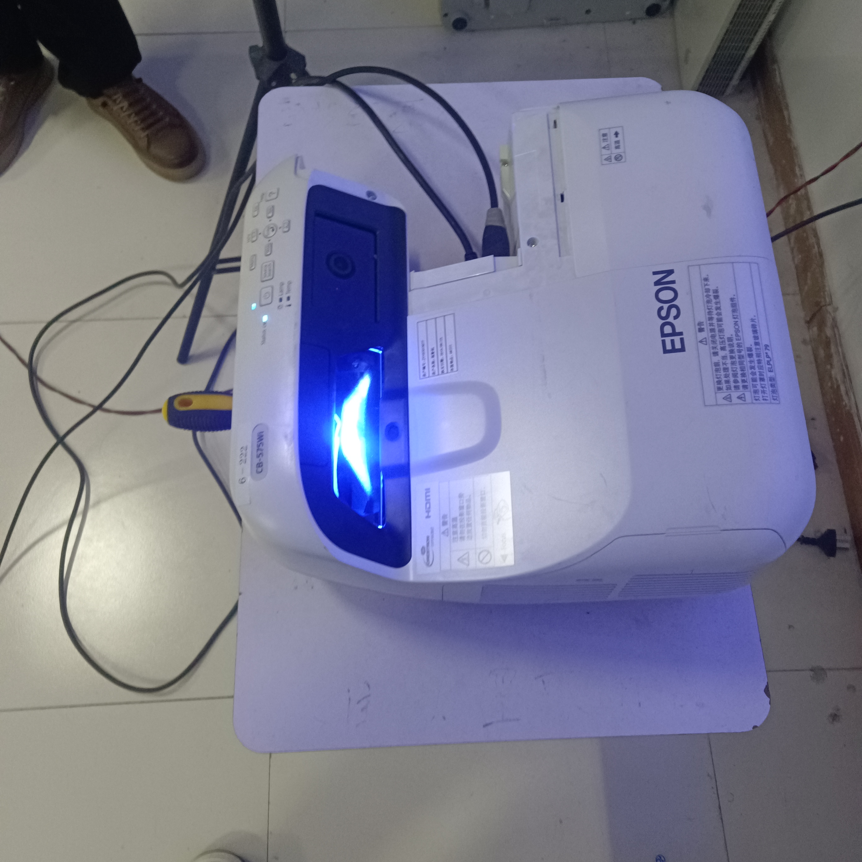 9新 Epson/爱普生 二手爱普生投影仪运费自理