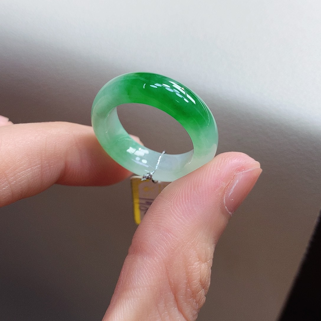 翡翠戒指未镶嵌16号