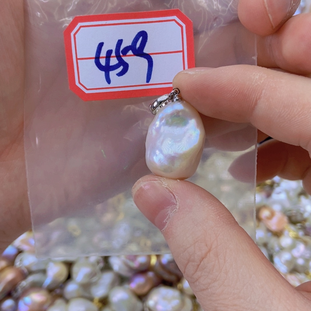 未镶嵌淡水珍珠吊坠