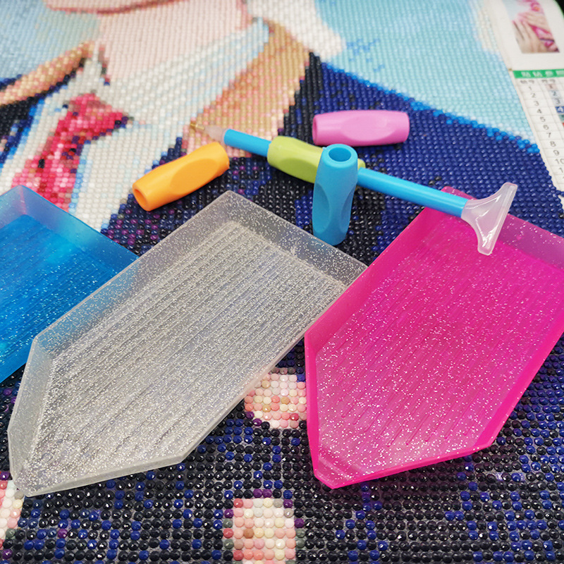 DIY工具爱心桃心点钻盘贴钻工具筛钻盘翻钻盘方圆钻