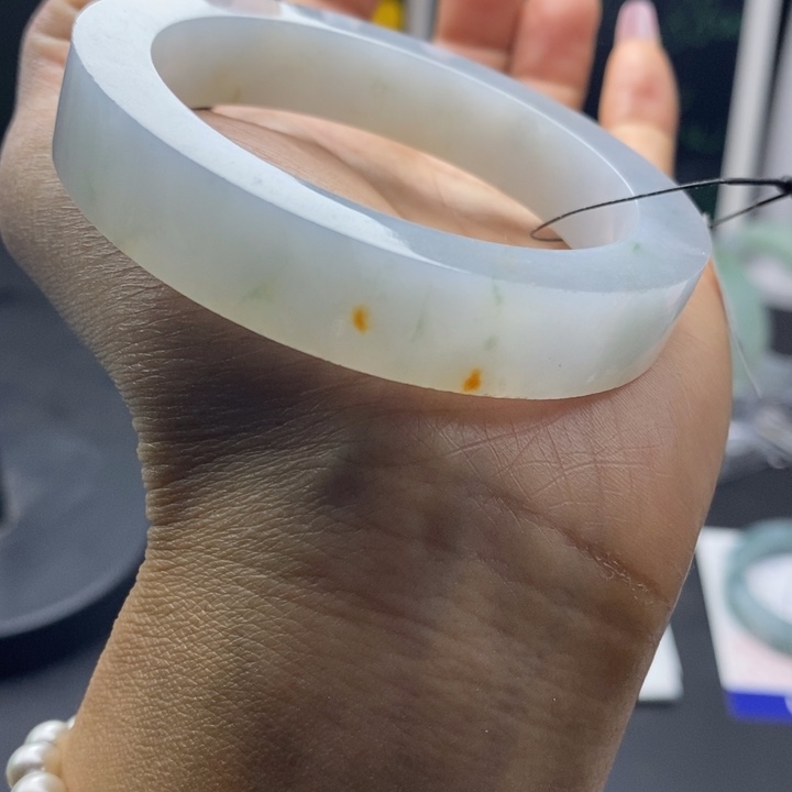 定制翡翠翡翠手镯未镶嵌