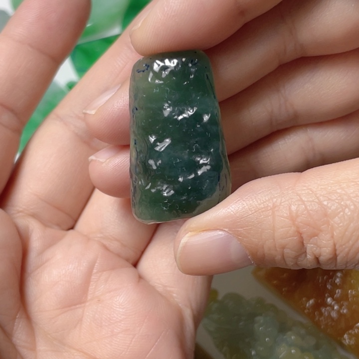 定制翡翠未镶嵌包工