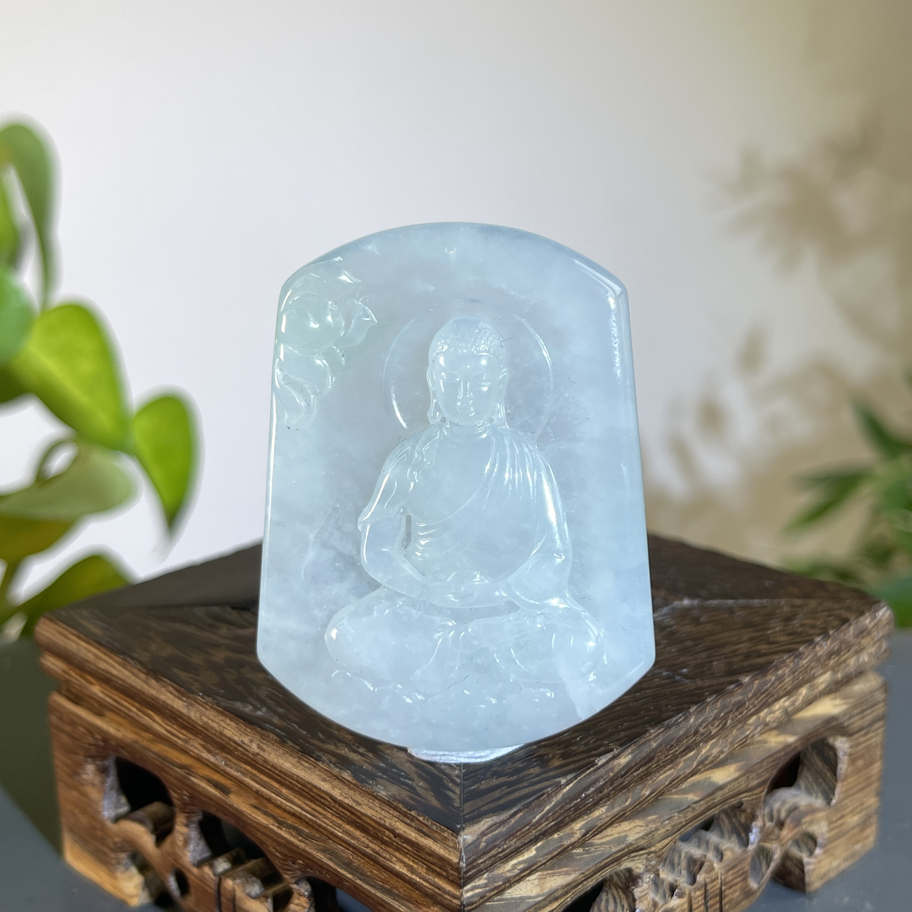 JTB31-214 天然缅甸翡翠A货 大日如来