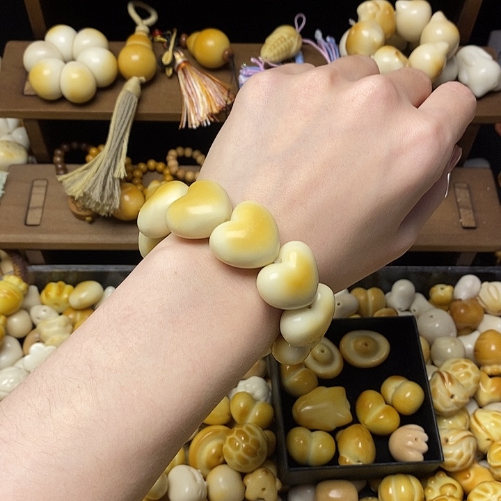 吊坠菩提根/象牙果