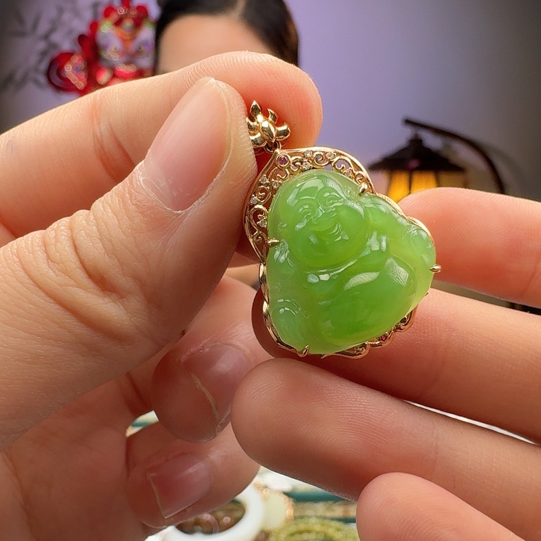 和田玉拍一发一18K金镶嵌