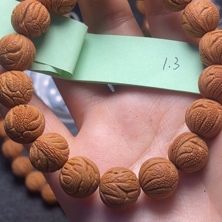 吊坠桃核秦岭野生桃核