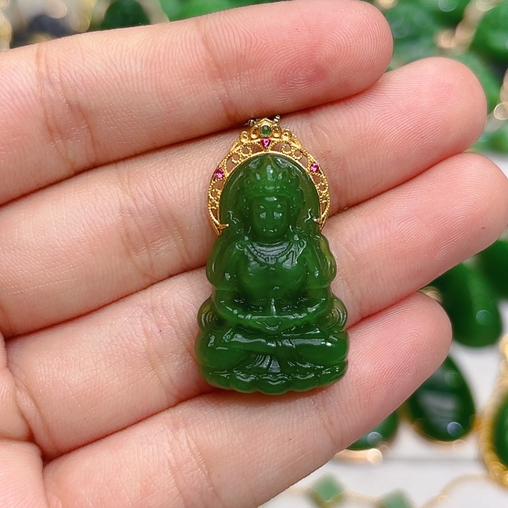 和田玉（碧玉）颈饰18K金镶嵌