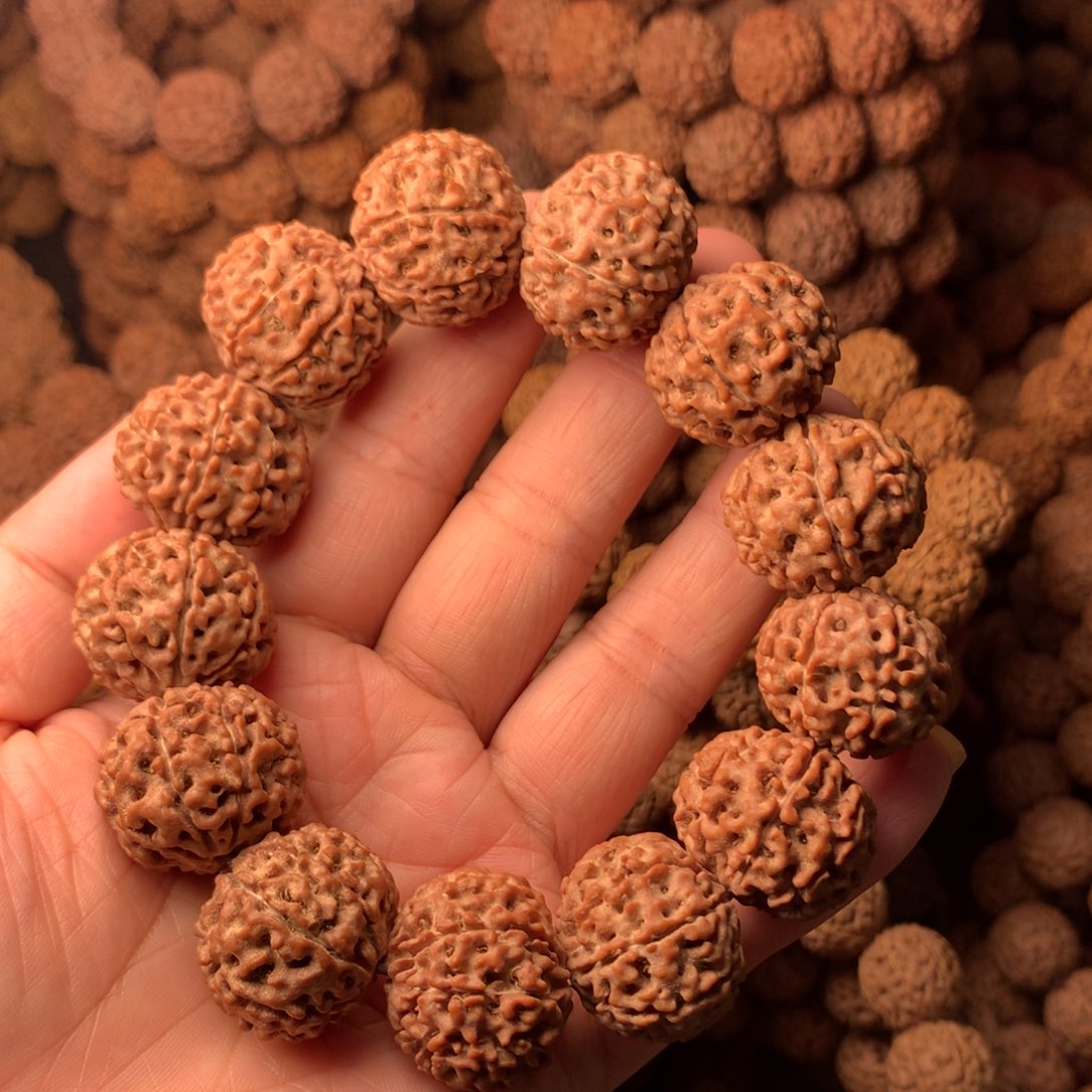 手串金刚菩提8瓣卡22 编号03