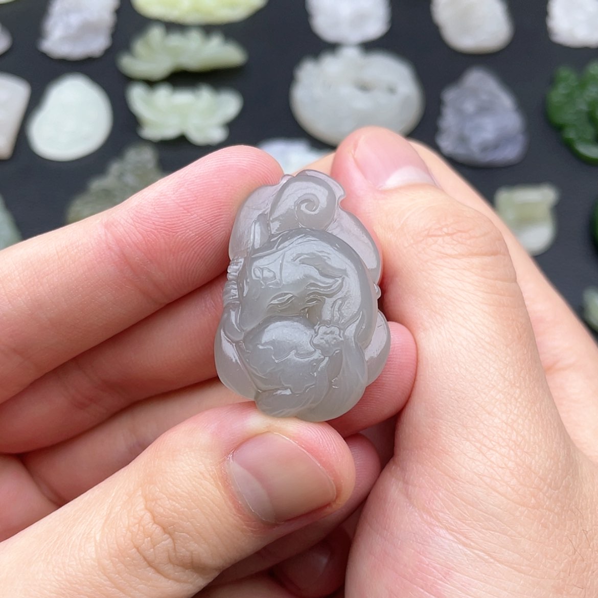 【闪购商品】颈饰未镶嵌和田玉