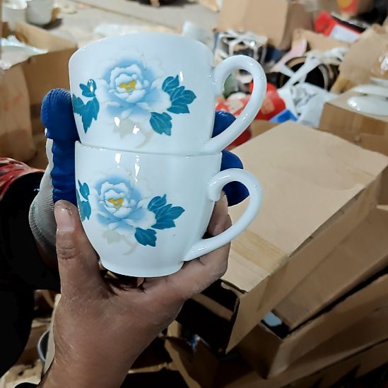 瓷片陶瓷盘子碗啥都有