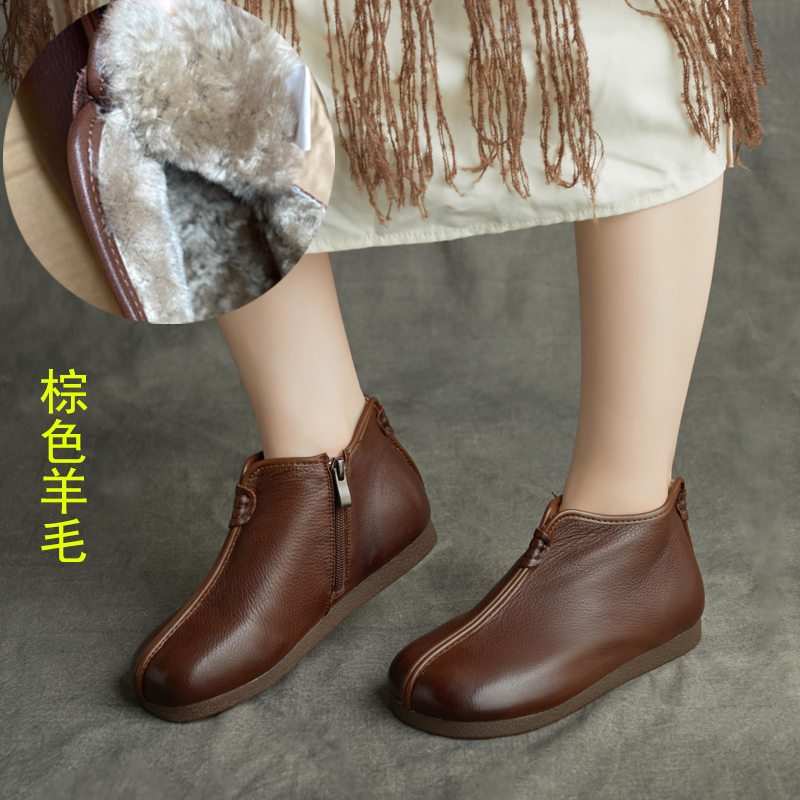 加绒保暖短靴软底冬季女2025秋冬新款真皮妈妈靴子圆头平底高帮鞋