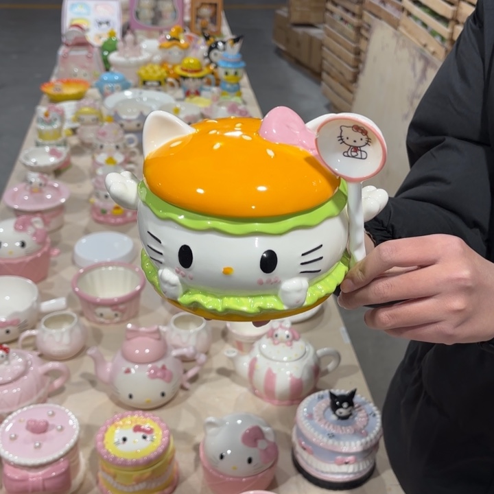 我们都是在这里关注了