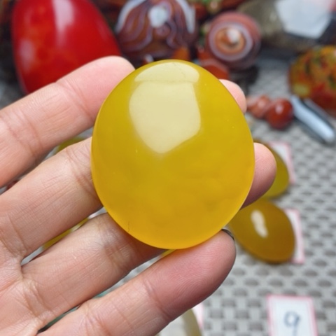 未镶嵌玛瑙/玉髓珠宝奇石