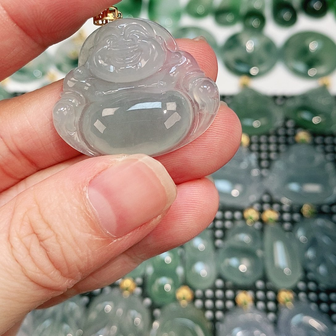 翡翠颈饰18K金镶嵌吊坠