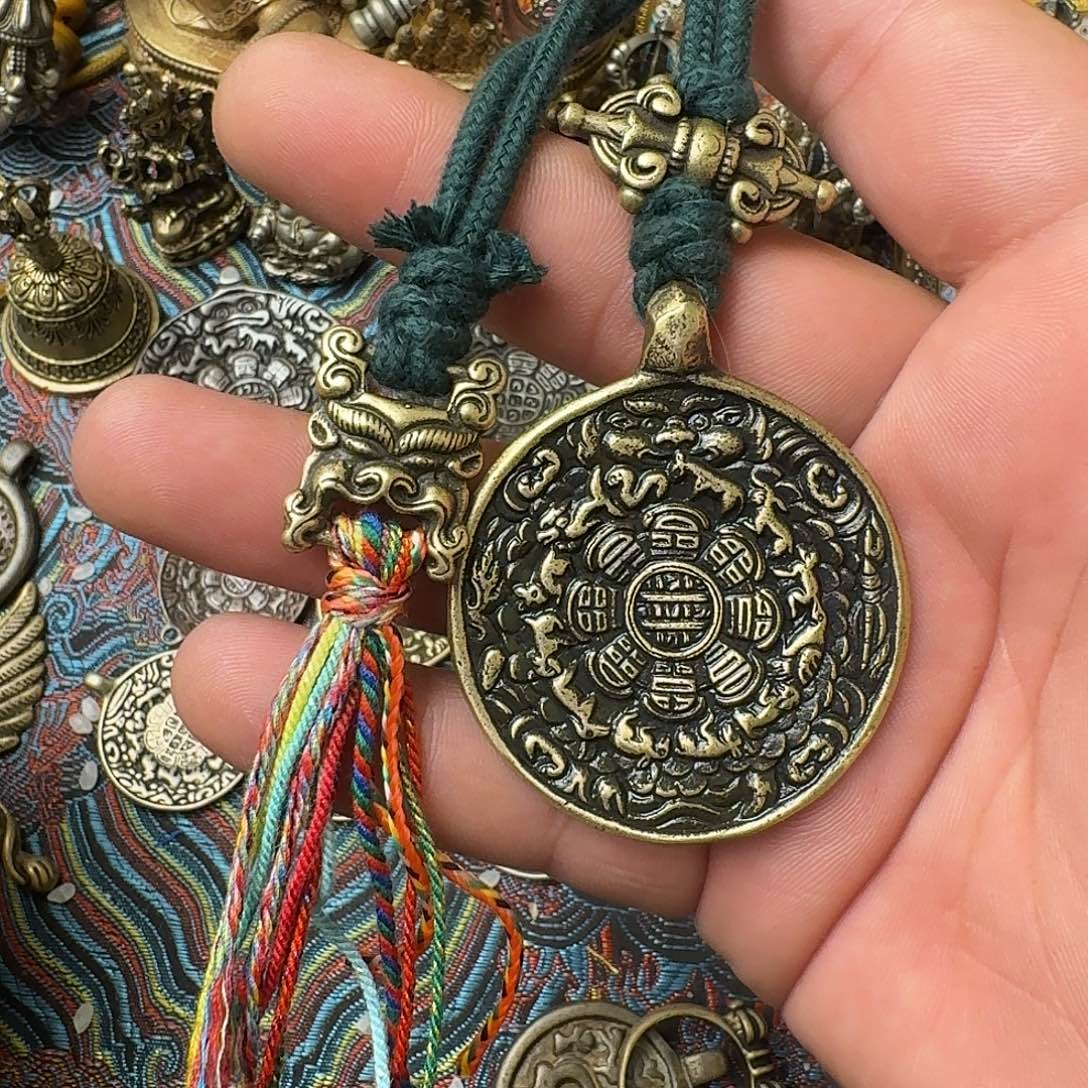 L***、藏式风格九宫八卦牌