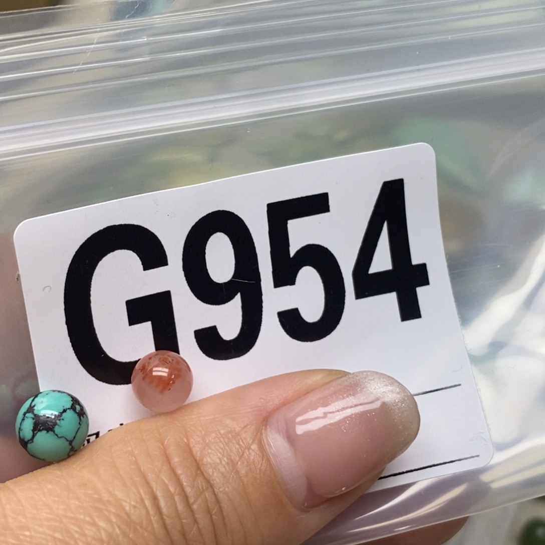 南红玛瑙配饰未镶嵌