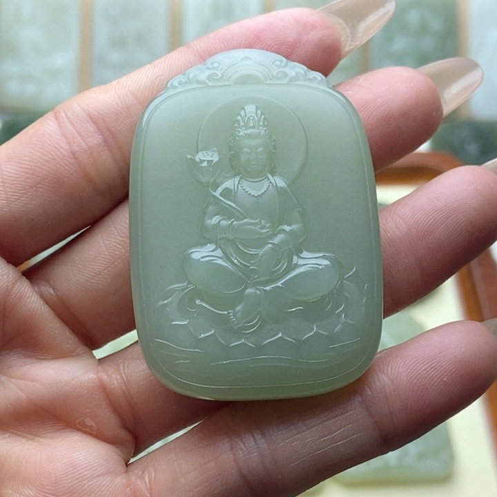 和田玉颈饰未镶嵌喜*多