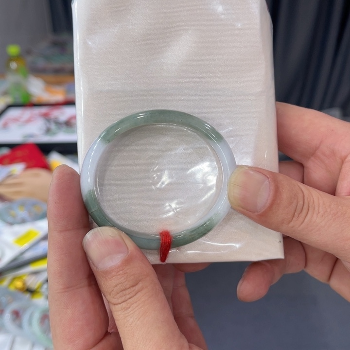 翡翠手镯未镶嵌玲**林纯天然缅甸翡翠手镯A货