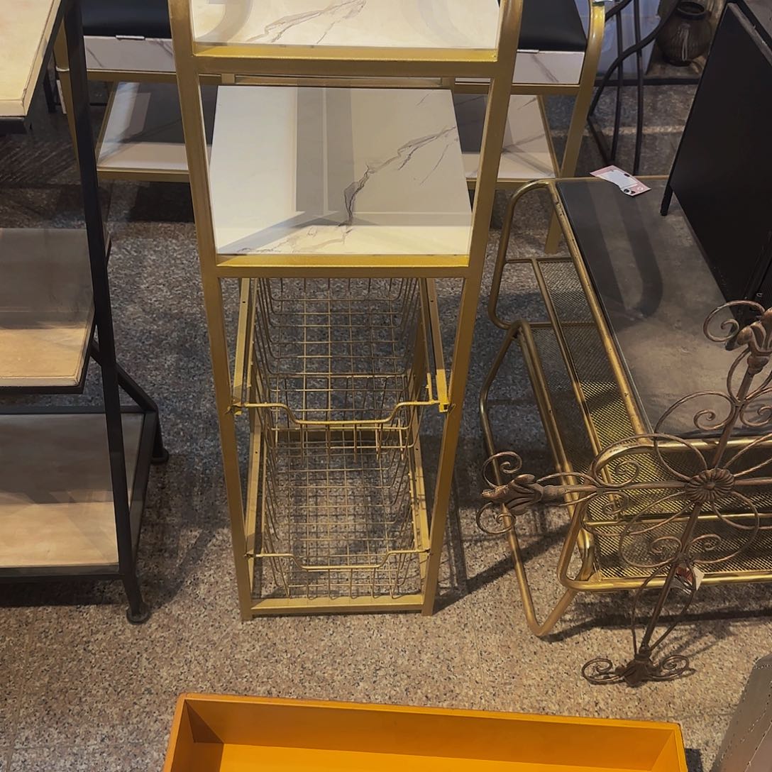 铁勋*花架微瑕疵收纳