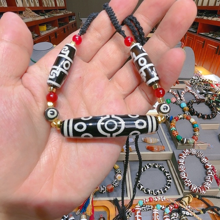 未镶嵌玛瑙/玉髓珠宝奇石