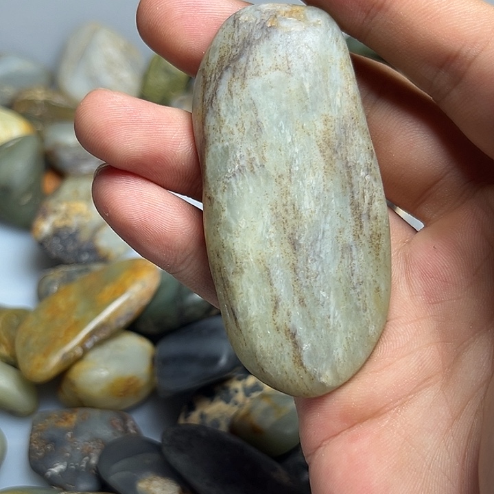 和田玉（子料）未镶嵌珠宝奇石63.6