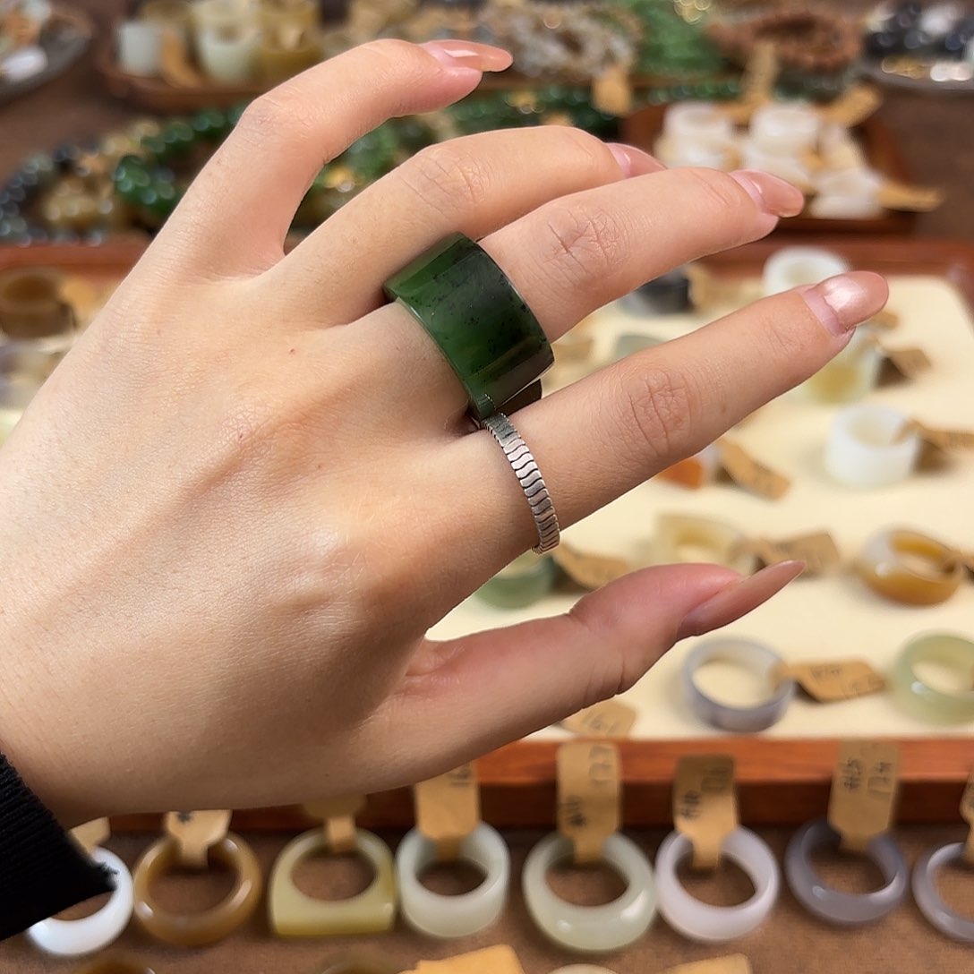 和田玉戒指未镶嵌内径15.8