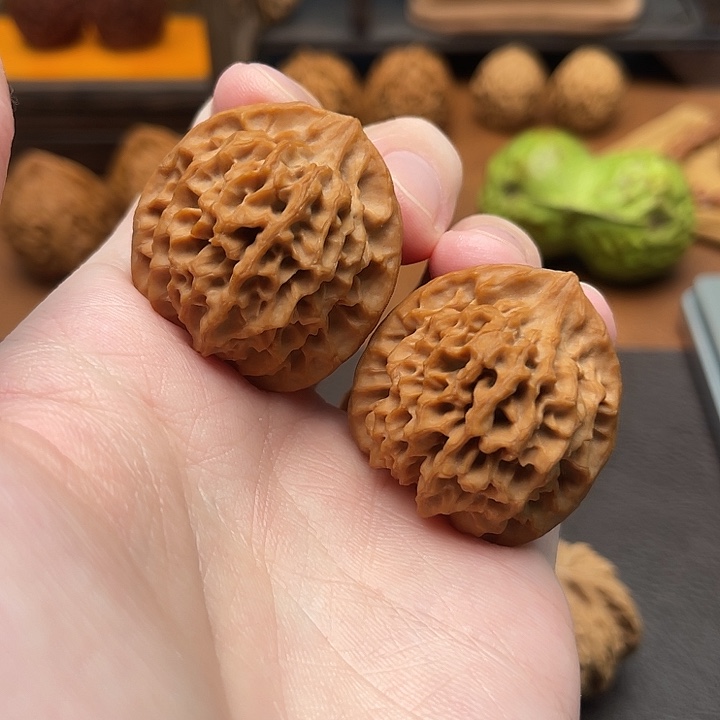 从***来文玩核桃吊坠秦闷36全品