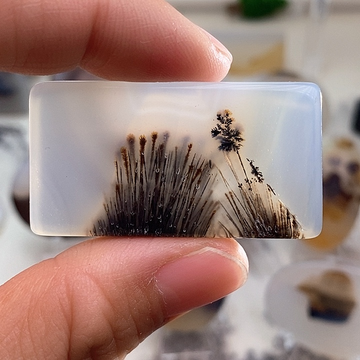 玛瑙/玉髓颈饰未镶嵌