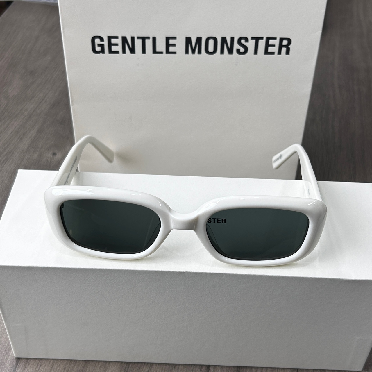 全新未使用 Maison Margiela/梅森马吉拉 联名GM 106墨镜 有盒