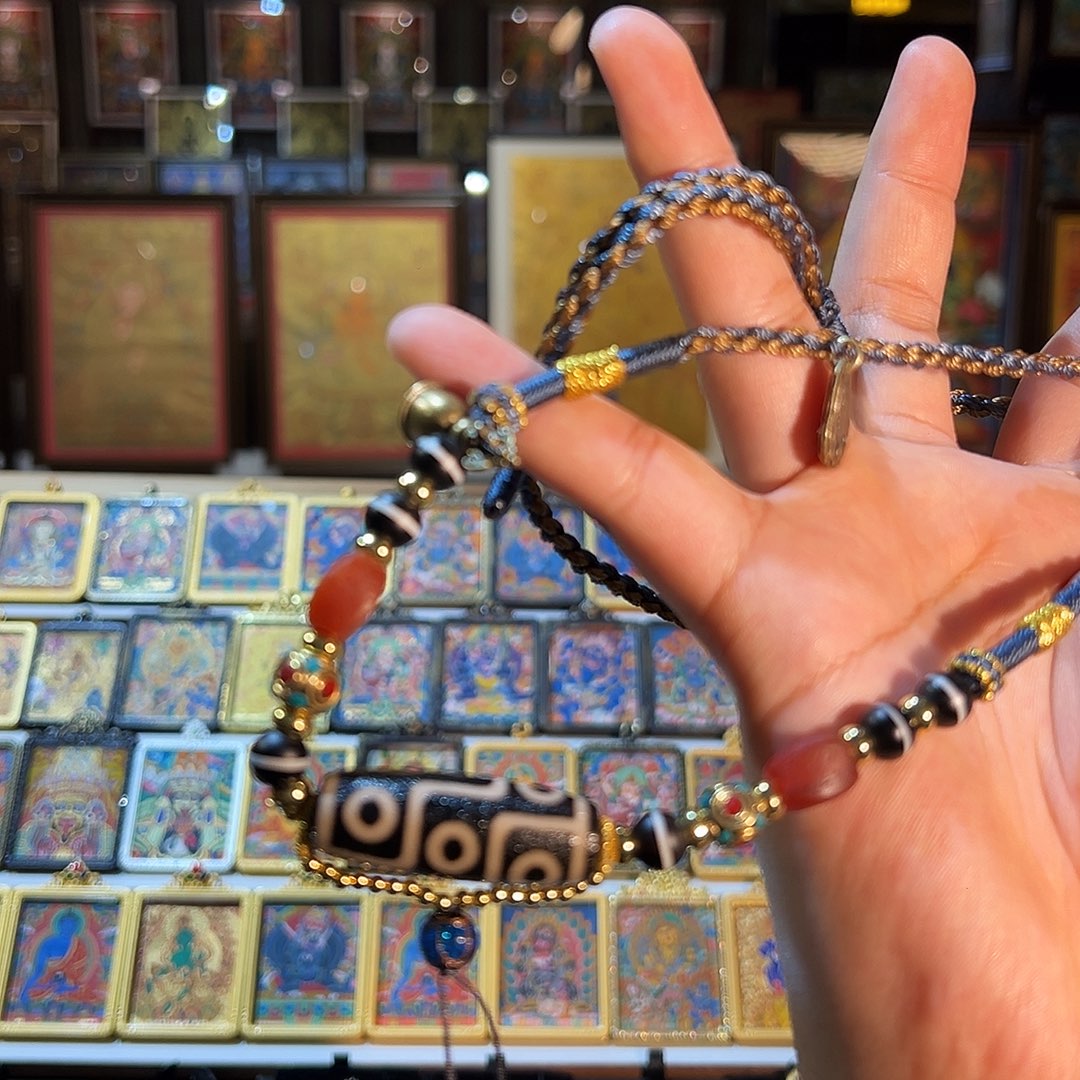 开***猪吊坠发发发发发发发发发