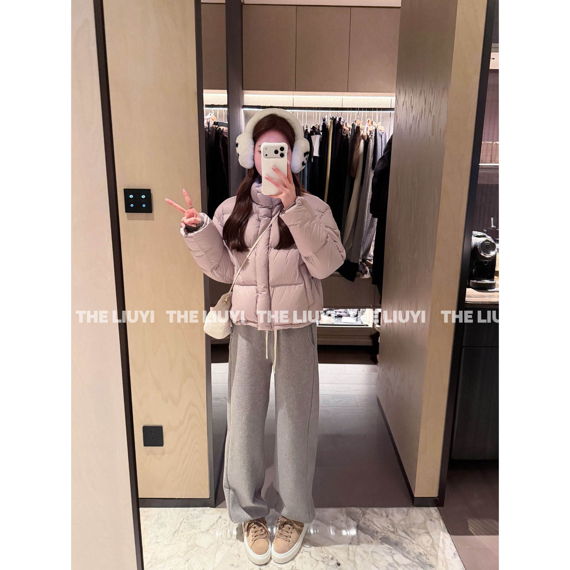 【LIUYI】小鹅包～90白鹅绒短款保暖立领鹅绒服外套51022B2