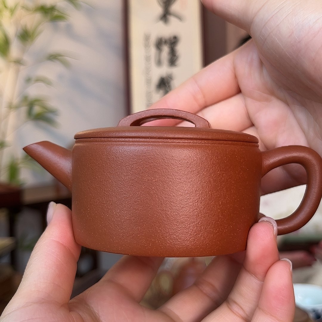 茶壶紫砂精品红降坡汉瓦150cc